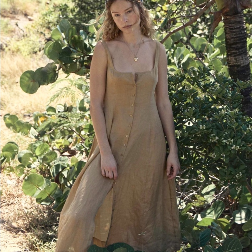 Doen Tan Sleeveless Square Neck Sundress